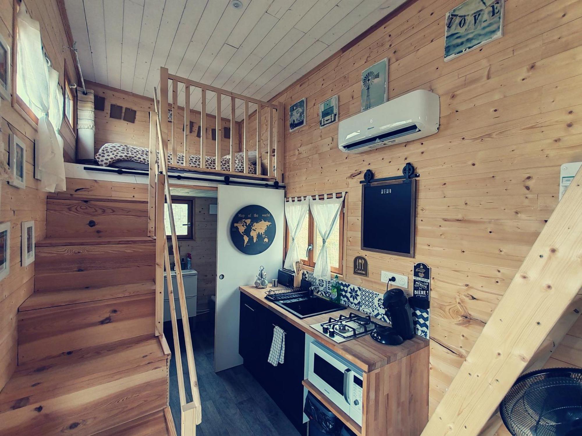 Вилла Tiny House Des Bougnats Teilhede Экстерьер фото