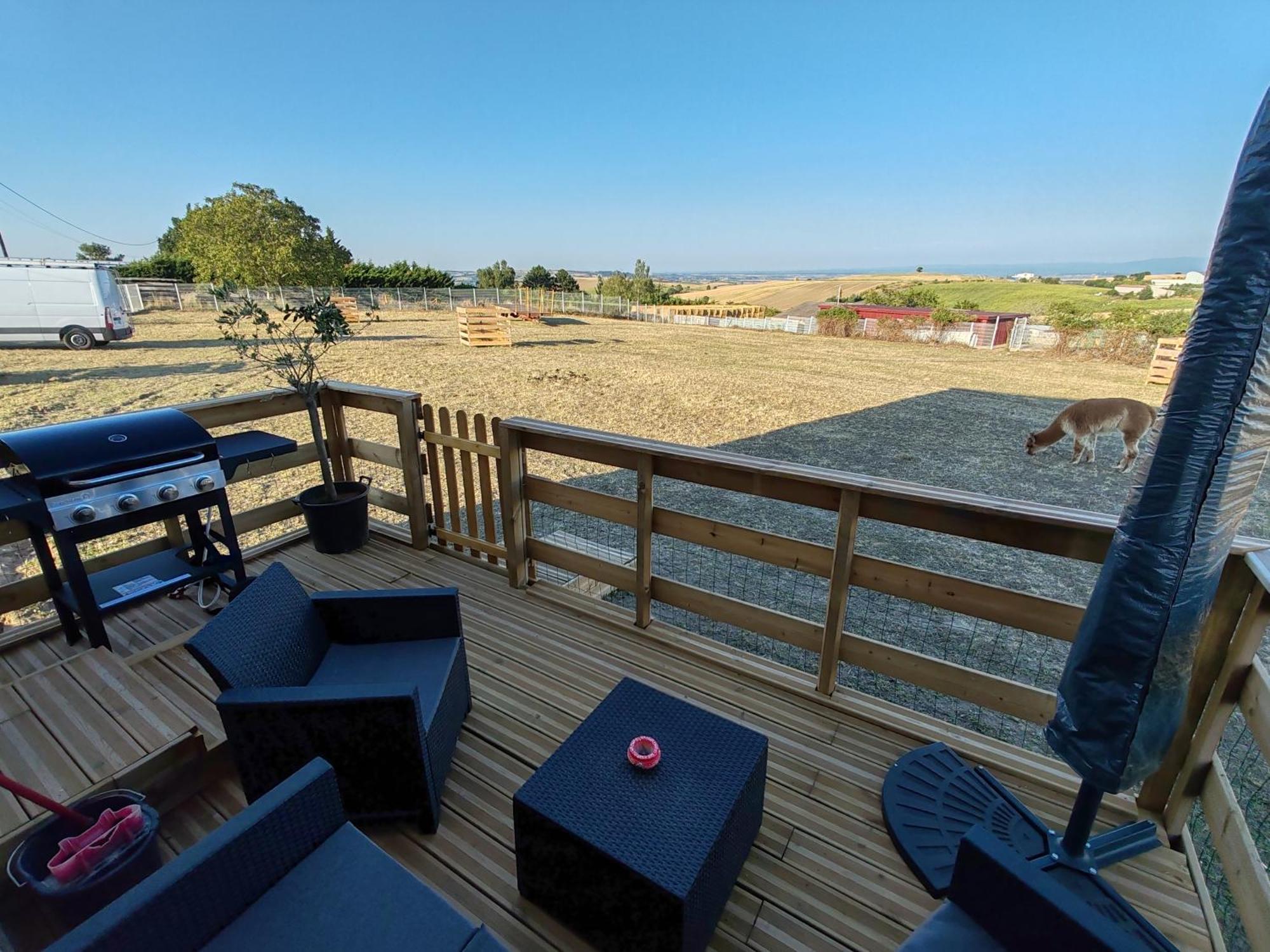 Вилла Tiny House Des Bougnats Teilhede Экстерьер фото